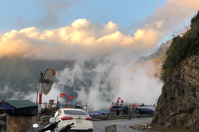 SaPa Motorbike Tour - Half day - Visit Waterfall - The Rong May Glass Bridge option