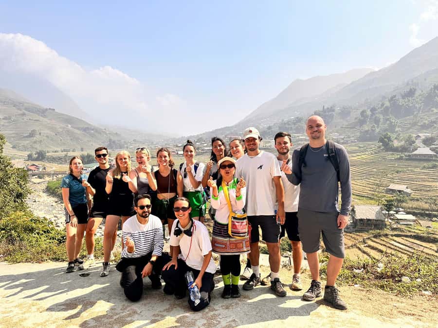 Sapa Scenic Motorbike Adventure With Local Guide - Lunch in Su Pan and the change in scenery