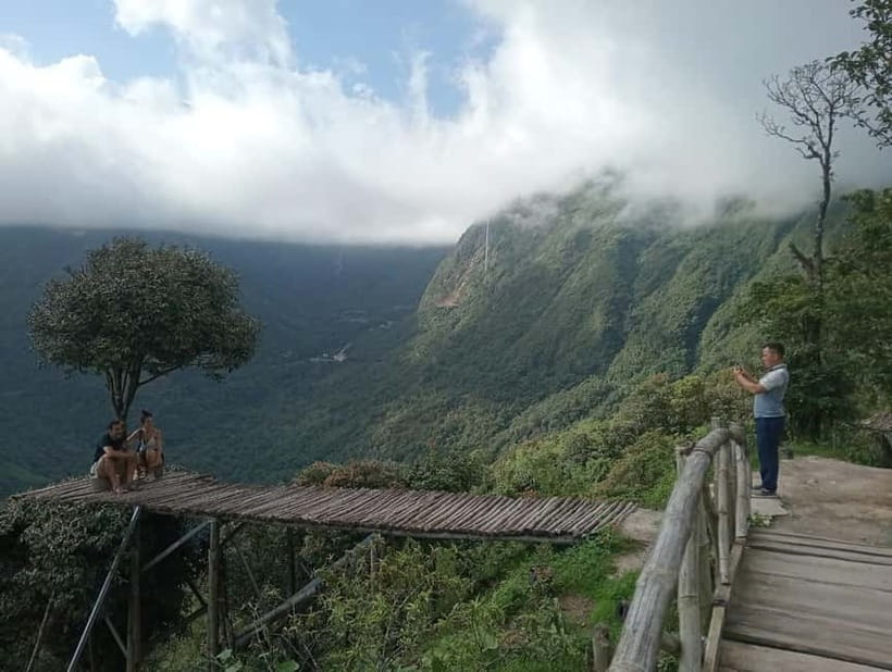 Sapa to Waterfall, Green Tea Farm with motorbike driver - Why this Sapa trip is really a road trip