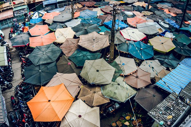 Small group Saigon Inside Out by Motorbike for 3 Hours - Starting near Tôn Thất Đạm in District 1