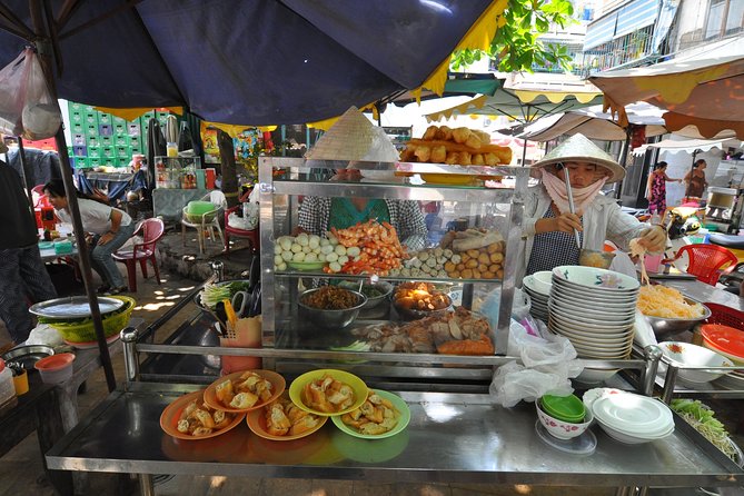 Small-group Street Food Lover by Motorbike (04 hours) - Who will enjoy this street-food ride most