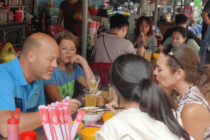 Street Food Tour In Ho Chi Minh City By Motorbike - Getting a neighborhood view at Nguyen Thien Thuat Apartment