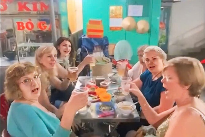 Street Food Tour In Ho Chi Minh City By Motorbike - What the food portion is likely to feel like
