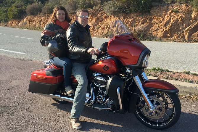 Stroll on a Harley Davidson, Full day passenger duet with your guide - From Opio to the high roads of the Riviera