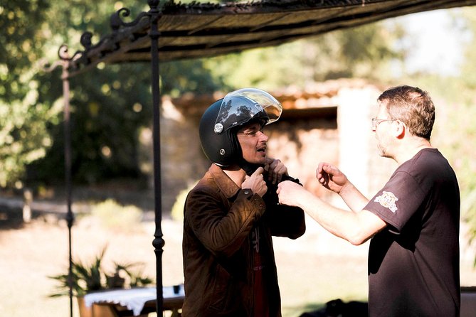 Stroll on a Harley Davidson, Full day passenger duet with your guide - What the $357.57 price includes