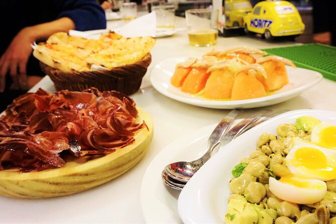 Tapas & Sidecar Motorcycle Barcelona Tour - Arc de Triomf and the route toward the waterfront