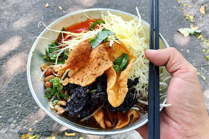 Top Notch Street Food Motorbike Tour In Ho Chi Minh City - Why a motorbike is the right way to eat Saigon