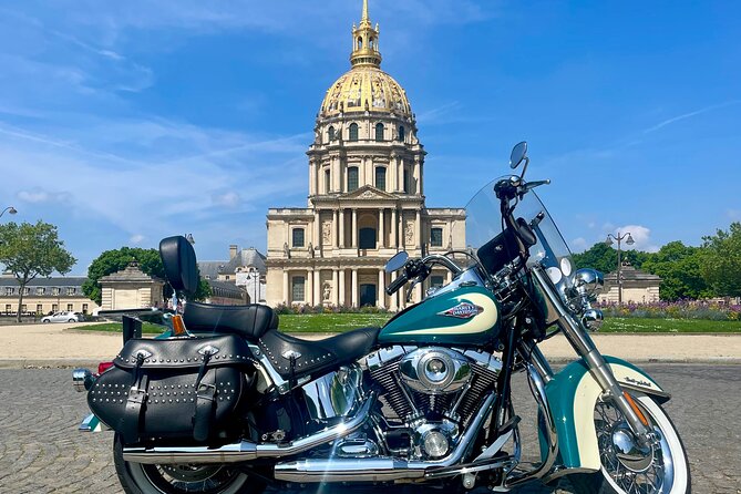 Vintage Motorcycle Rental in Paris - Heading west toward Versailles and Saint-Germain-en-Laye