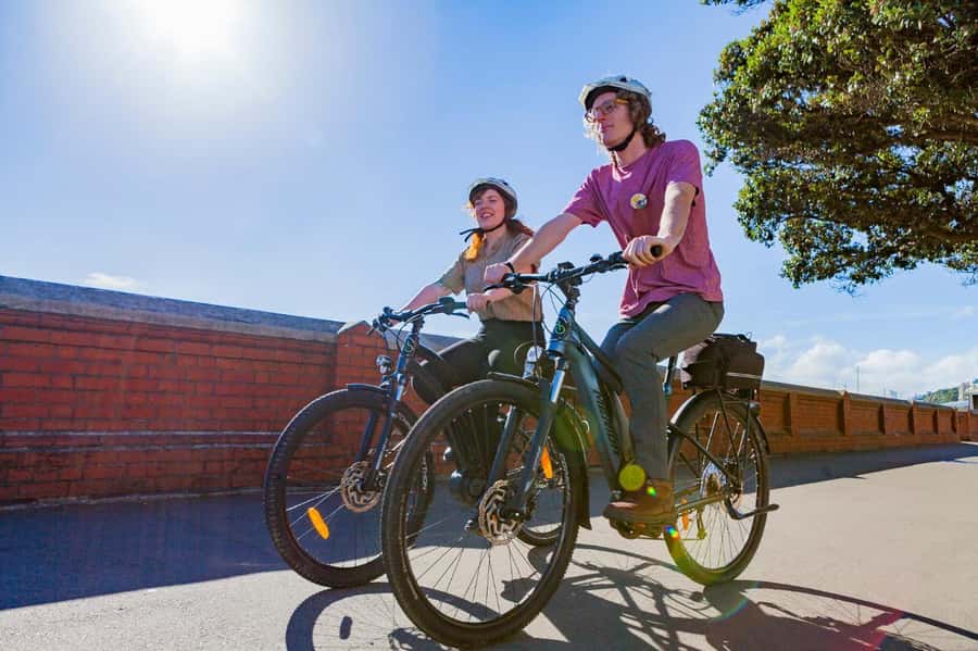 Wellington: Easy Rider Guided eBike Tour - Funiculars, film, and the stories between sights